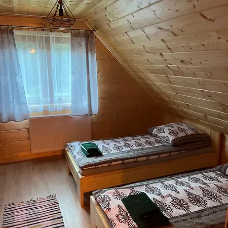 Lesne Zacisze Охотница-Гурна